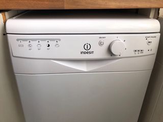 Lavavajillas Indesit Blanco pequeño