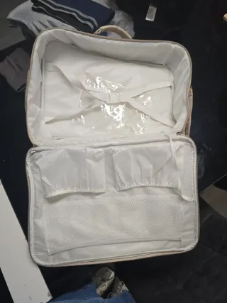 Bolso de maternidad beige