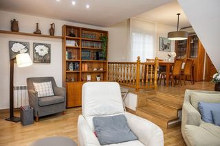 Casa adosada en venta en Torrent Ballester en Viladecans