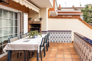Casa adosada en venta en Torrent Ballester en Viladecans