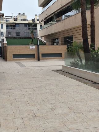 Ático en alquiler en Huerta de la Reina - Trassierra en Córdoba