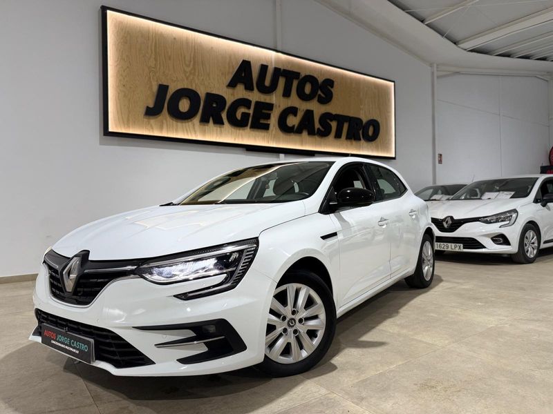 Renault Mégane 2021, foto 2