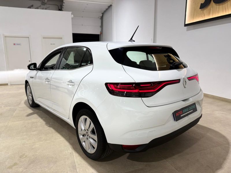 Renault Mégane 2021, foto 7