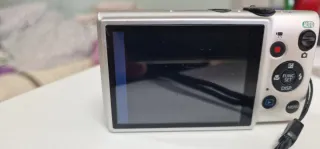 Canon IXUS 132 HD Plata ojo leer