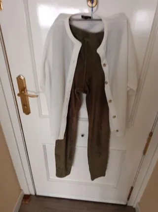 Conjunto Pantalón y Blusa