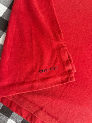 Camiseta Jordan Talla M Roja Con Etiquetas