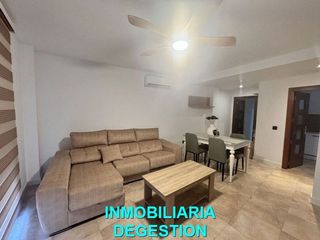 Piso en venta en Linares