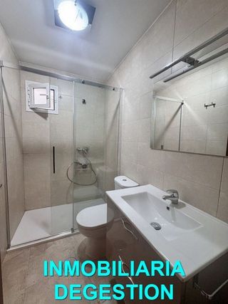 Piso en venta en Linares