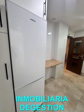 Piso en venta en Linares