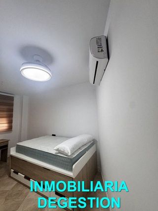 Piso en venta en Linares