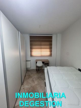 Piso en venta en Linares