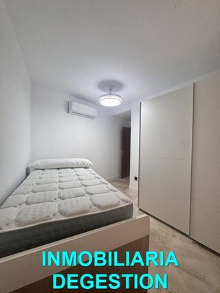 Piso en venta en Linares