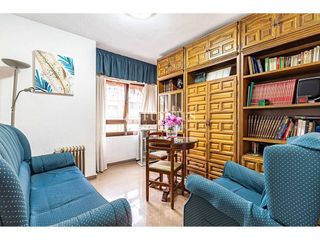 Piso en venta en Altozano - Conde Lumiares en Alicante