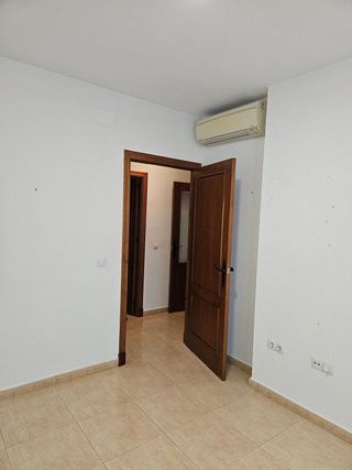 Piso en venta en La Banda - Campo de Fútbol en Chiclana de la Frontera