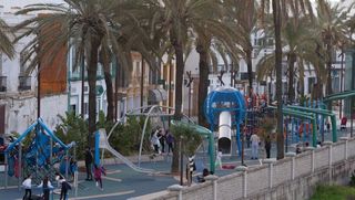 Piso en venta en La Banda - Campo de Fútbol en Chiclana de la Frontera