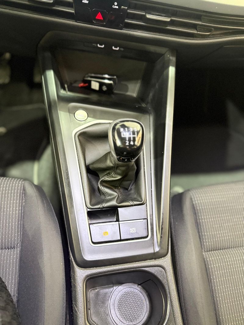 Volkswagen Golf 2022, foto 13