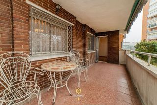 Piso en venta en La Espinilla - Parque Blanco en Coslada