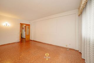Piso en venta en La Espinilla - Parque Blanco en Coslada