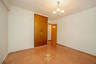 Piso en venta en La Espinilla - Parque Blanco en Coslada