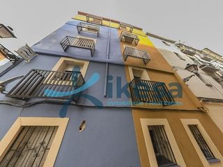Piso en venta en La Magdalena en Zaragoza