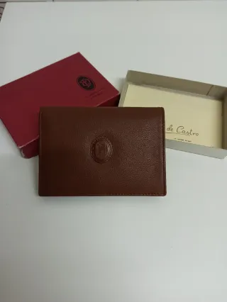 Cartera de Piel Marrón de Castro Nueva