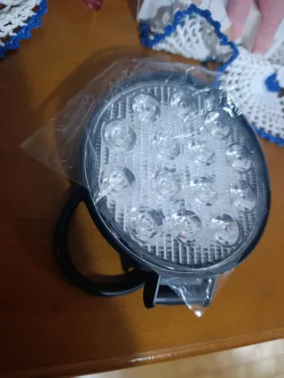Farol LED 4x4