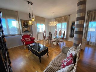 Dúplex en venta en Hermanos Falcó - Sepulcro Bolera en Albacete