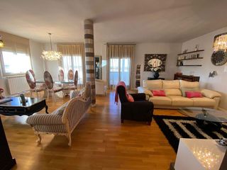 Dúplex en venta en Hermanos Falcó - Sepulcro Bolera en Albacete