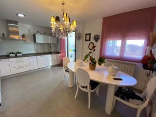 Dúplex en venta en Hermanos Falcó - Sepulcro Bolera en Albacete