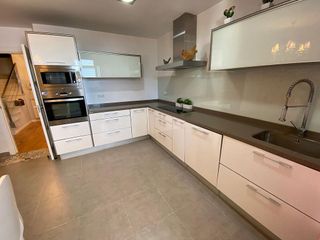 Dúplex en venta en Hermanos Falcó - Sepulcro Bolera en Albacete