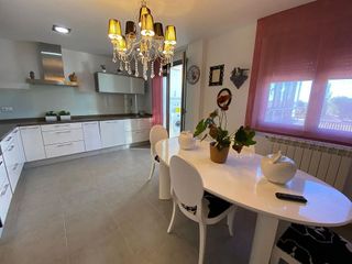 Dúplex en venta en Hermanos Falcó - Sepulcro Bolera en Albacete