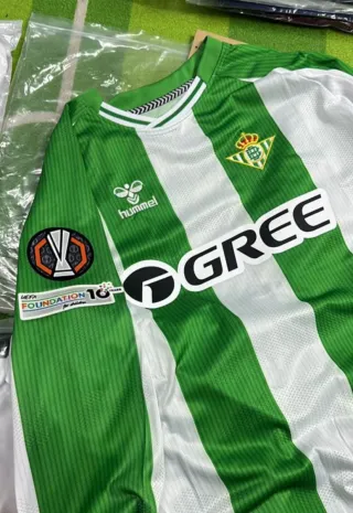 Camisetas de fútbol de todos los equipos