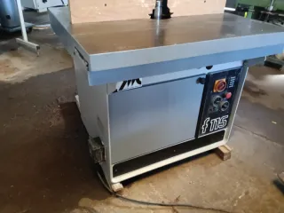 Máquina de carpinteria. Tupi