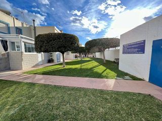 Casa adosada en venta en Aguadulce Norte en Roquetas de Mar