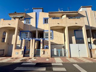 Casa adosada en venta en Aguadulce Norte en Roquetas de Mar