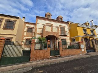 Chalet en venta en Zona Fuentemora en Antequera