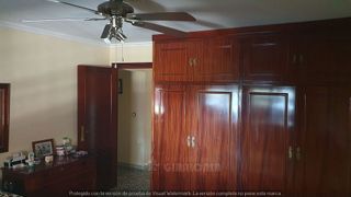 Chalet en venta en Carmona