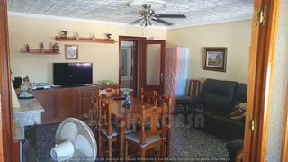 Chalet en venta en Carmona