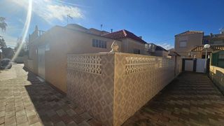 Casa pareada en venta en La Siesta - El Salado - Torreta en Torrevieja