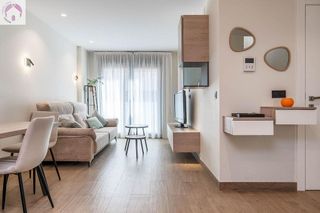 Casa adosada en venta en Albolote