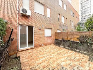 Casa adosada en venta en Montcada Centre - La Ribera en Montcada i Reixac