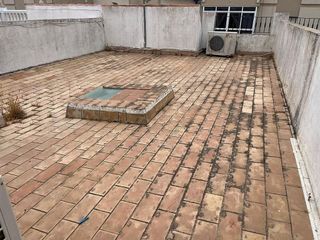 Casa adosada en venta en V Centenario-Piletas-Capuchinos en Sanlúcar de Barrameda