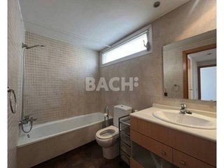 Piso en venta en Estadi-Horta Vermella-Santa Anna en Vic