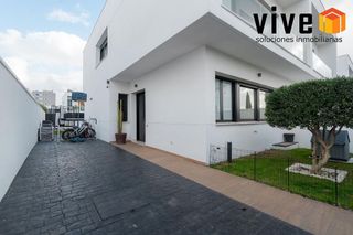 Casa pareada en venta en Nuevo Bulevar en Mairena del Aljarafe