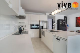Casa pareada en venta en Nuevo Bulevar en Mairena del Aljarafe