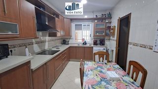Chalet en venta en Santa Isabel en Jaén