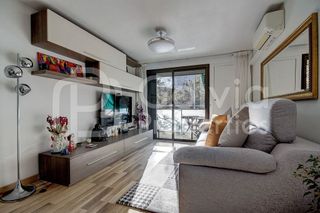 Piso en venta en Bellvitge en Hospitalet de Llobregat, L´