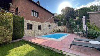 Chalet en venta en Camarma de Esteruelas