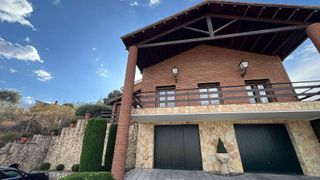 Chalet en venta en Camarma de Esteruelas