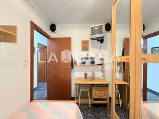 Piso en venta en Artigas - Llefià en Badalona